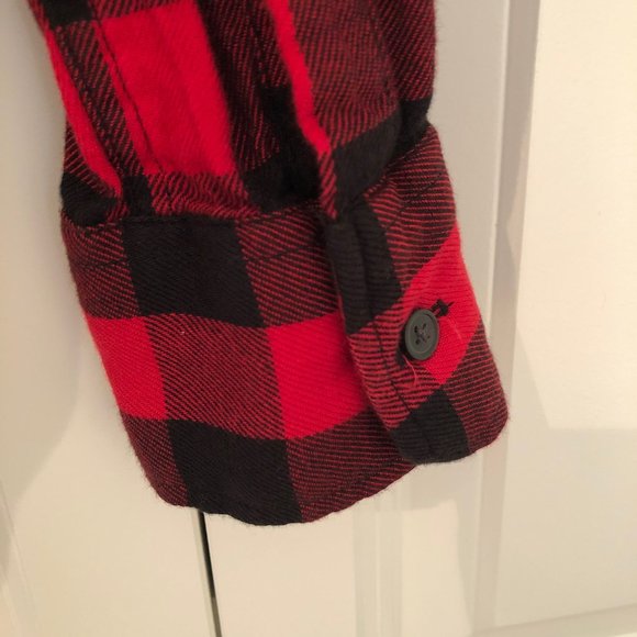 GAP Buffalo Plaid Flannel Top - Picture 10 of 14